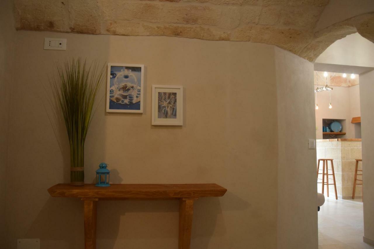 Casa Vacanze "La Maison Du Bonheur" Monopoli Exterior photo